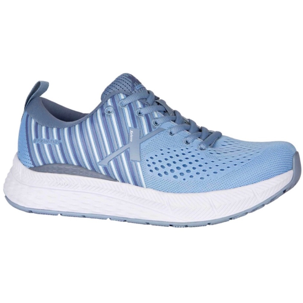 Xelero Steadfast Women’s Sneakers Periwinkle 5.5M